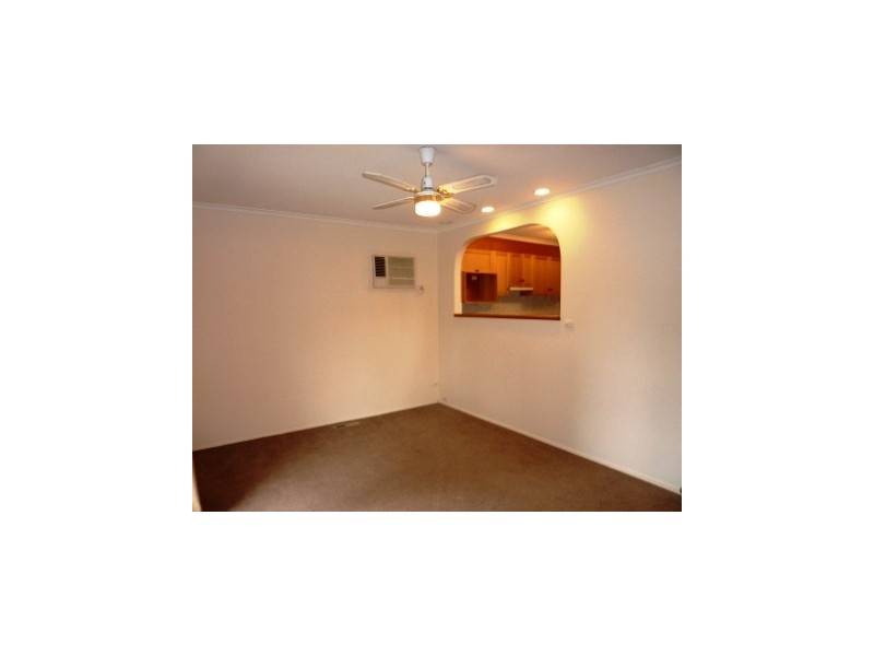 11 Gunns road, Hallam VIC 3803