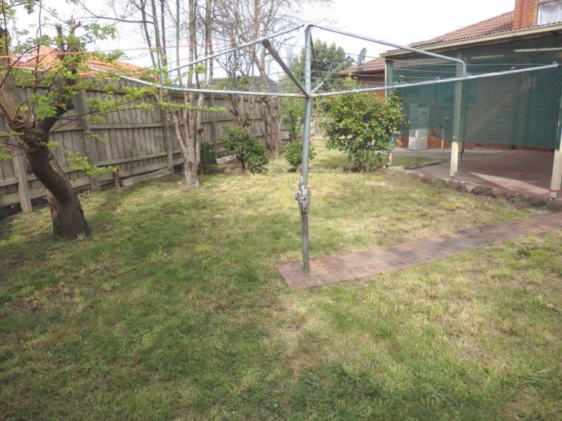 8 Schuler Court, Narre Warren VIC 3805