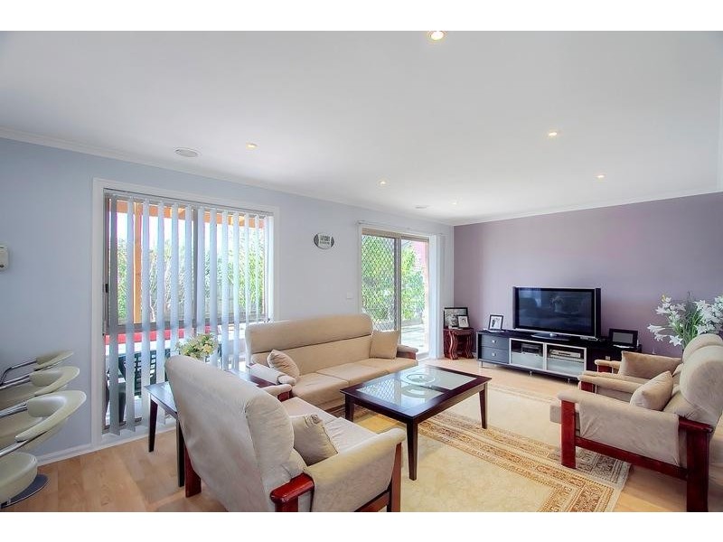 12 Blake street, Berwick VIC 3806