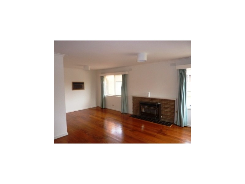 4 Regal avenue, Hallam VIC 3803