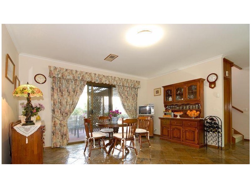 9 Thanos Court, Hallam VIC 3803