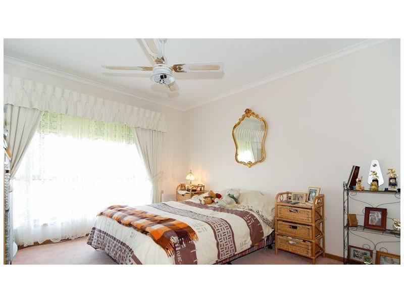 9 Thanos Court, Hallam VIC 3803