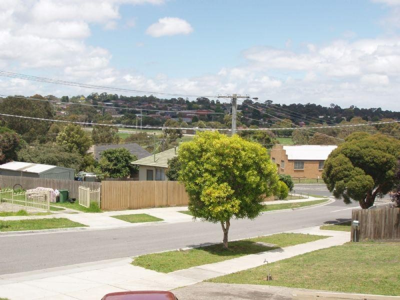 3 Almond drive, Doveton VIC 3177
