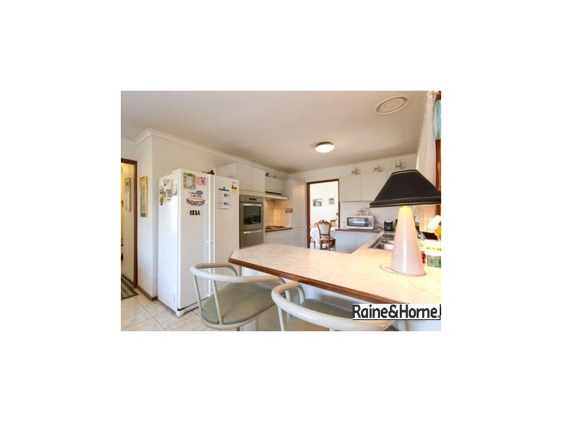 5 Edsall close, Hampton Park VIC 3976