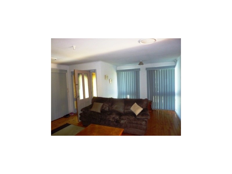 77 Albert Road, Hallam VIC 3803