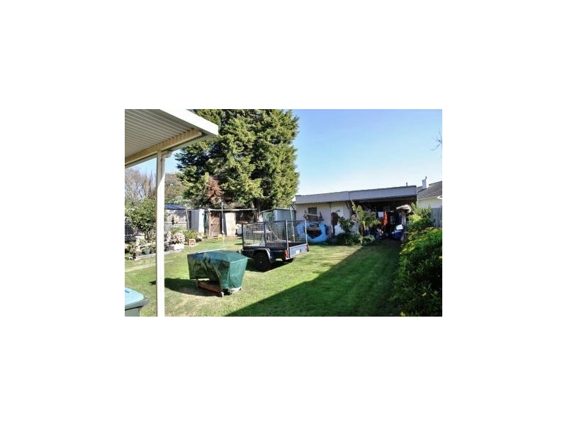 124 Power road, Doveton VIC 3177