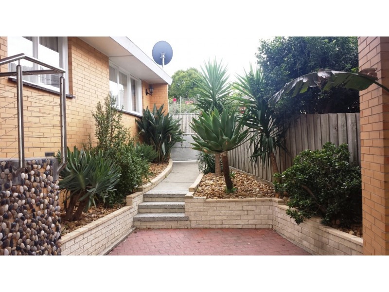 100 Princes Hwy, Hallam VIC 3803