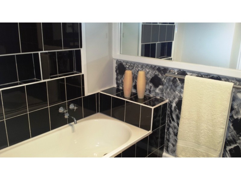 100 Princes Hwy, Hallam VIC 3803