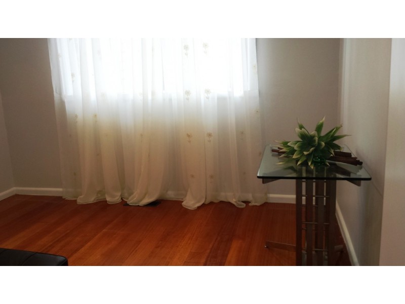 100 Princes Hwy, Hallam VIC 3803