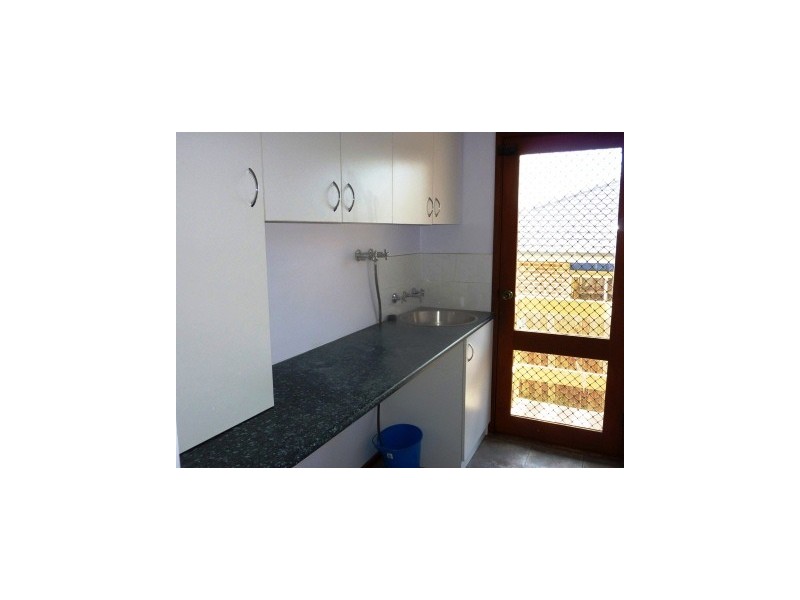 12/53-55 Frawley Rd, Hallam VIC 3803