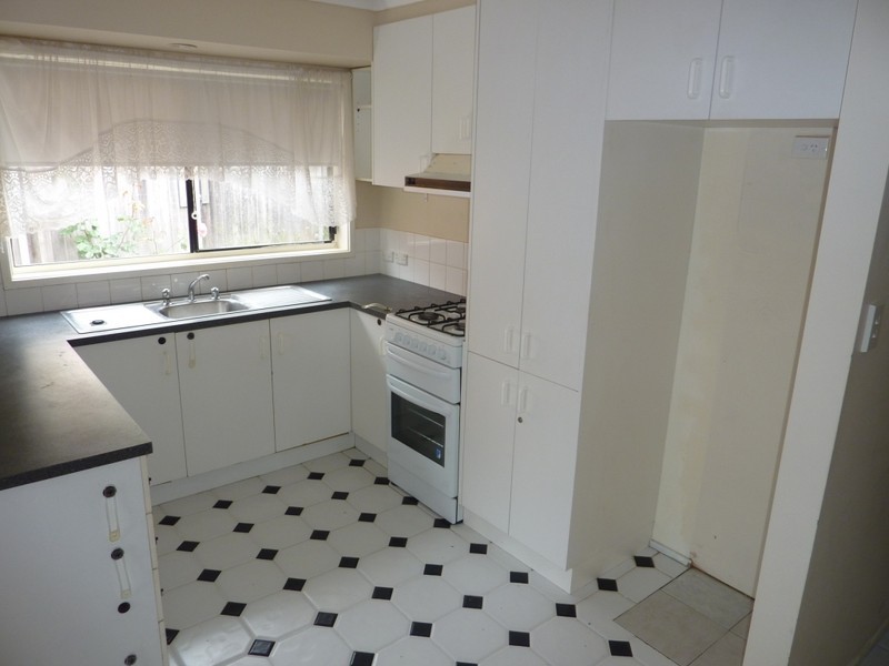18 Temby Close, Endeavour Hills VIC 3802
