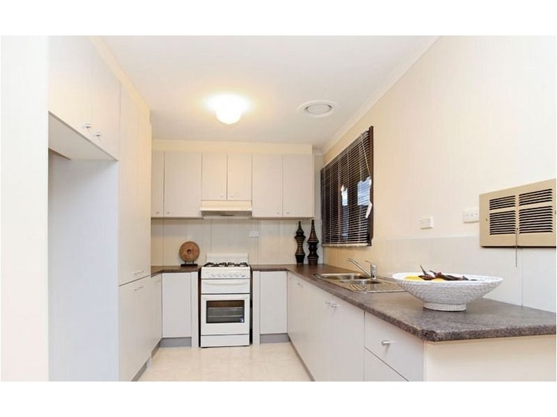 12 The Grange, Hampton Park VIC 3976