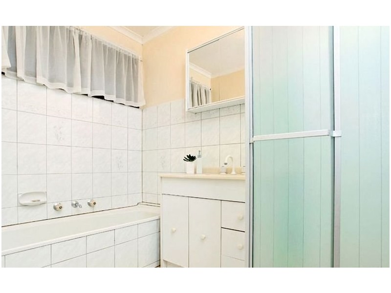 12 The Grange, Hampton Park VIC 3976