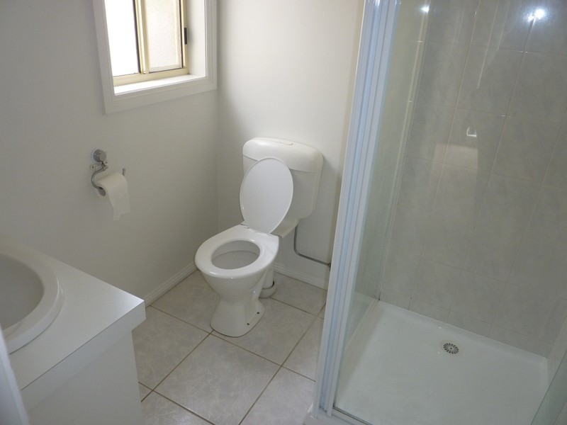 39 Hutchinson Drive, Lynbrook VIC 3975