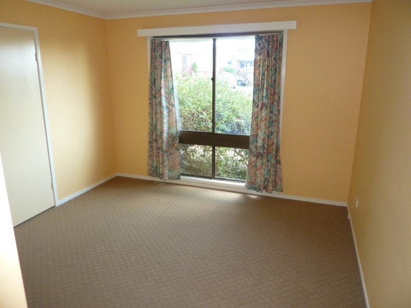 2 Dulnain Close, Hampton Park VIC 3976