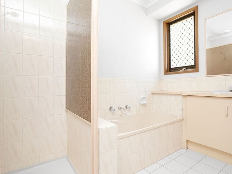 3 The Spur, Hampton Park VIC 3976