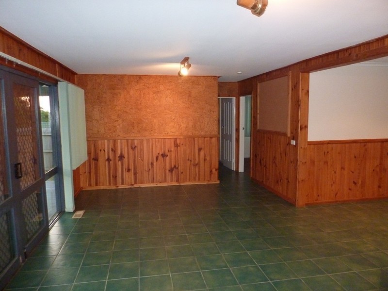 21 Louis Street, Doveton VIC 3177