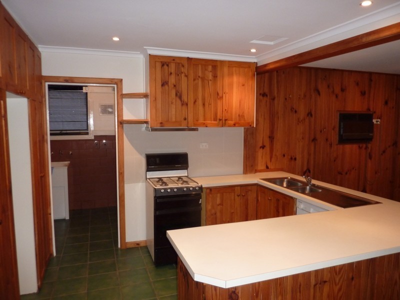 21 Louis Street, Doveton VIC 3177