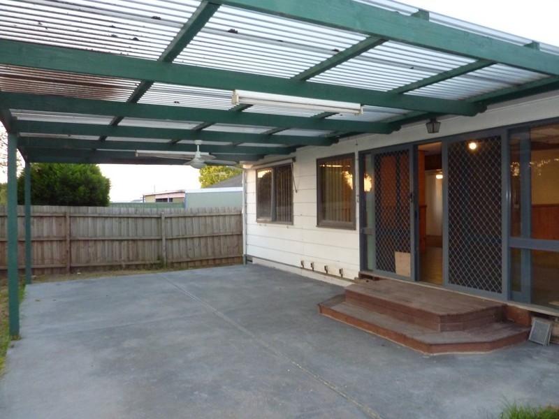 21 Louis Street, Doveton VIC 3177