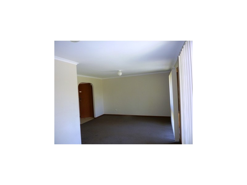 21 Narellan Drive, Hampton Park VIC 3976