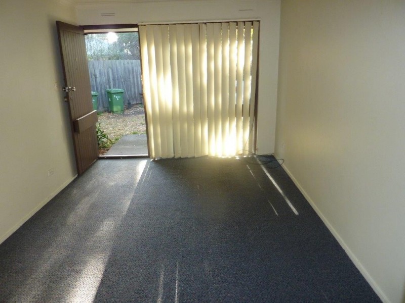 4/8 LATIMER STREET, Noble Park VIC 3174