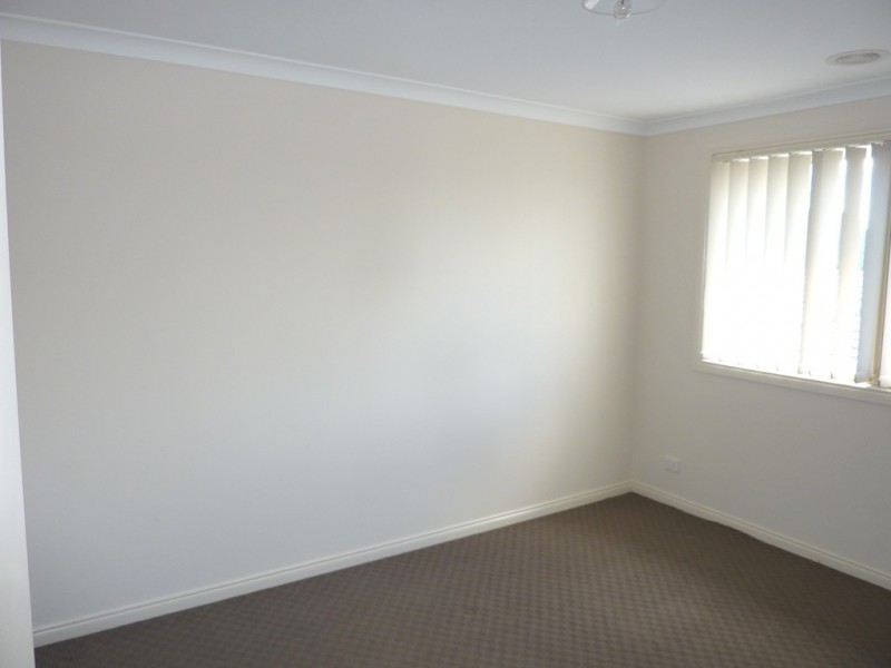 1/190 PRINCES HIGHWAY, Hallam VIC 3803