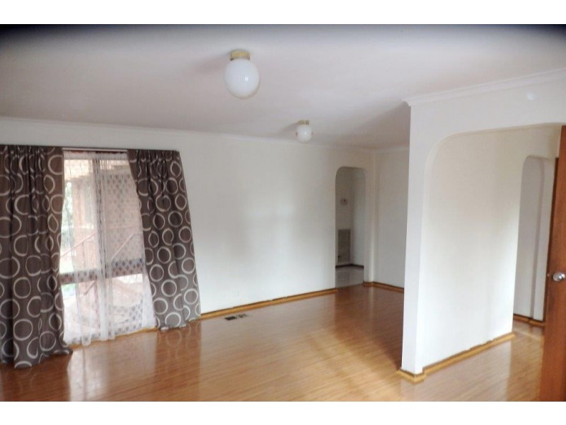 7 George Chudleigh Drive, Hallam VIC 3803