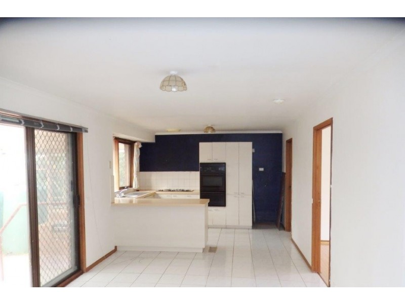 7 George Chudleigh Drive, Hallam VIC 3803
