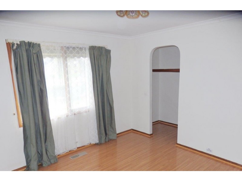 7 George Chudleigh Drive, Hallam VIC 3803