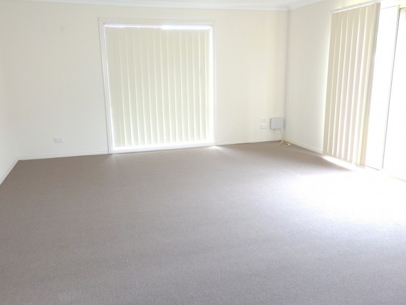 6 Orion Avenue, Cranbourne VIC 3977