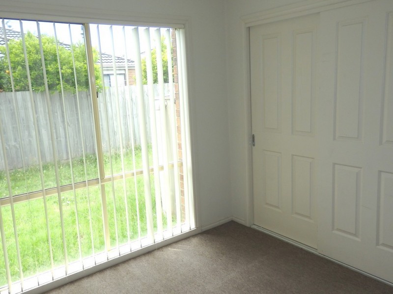 6 Orion Avenue, Cranbourne VIC 3977