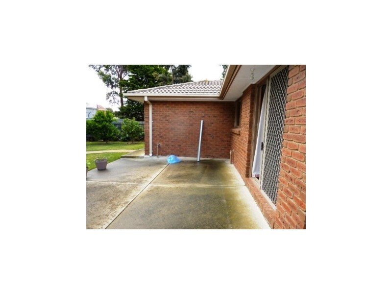 4 Tara Court, Hallam VIC 3803