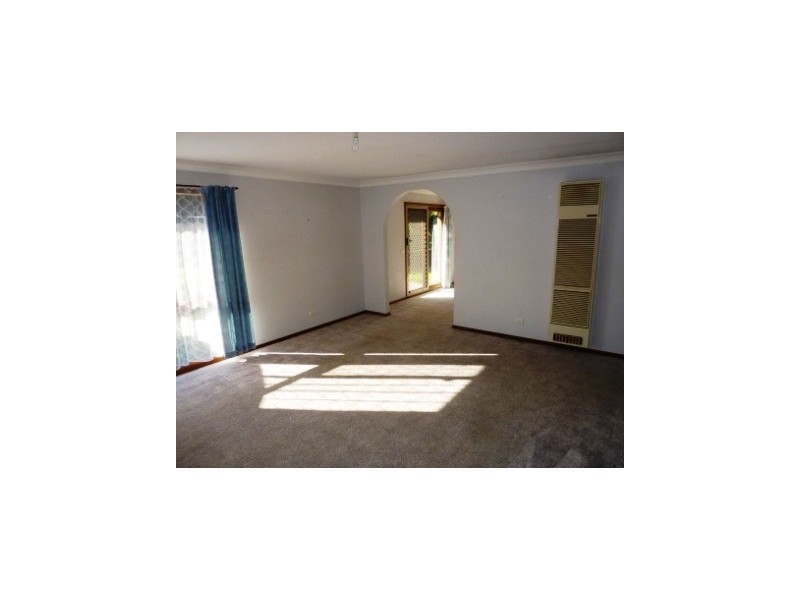 19 Carmen Court, Hampton Park VIC 3976