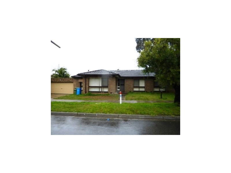 24 Robjant street, Hampton Park VIC 3976