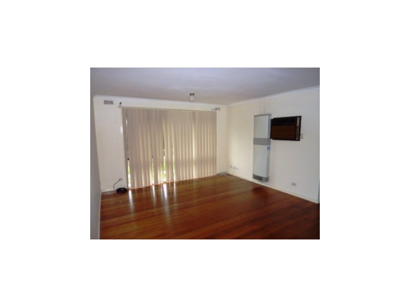 24 Robjant street, Hampton Park VIC 3976