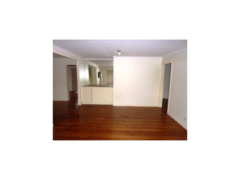 24 Robjant street, Hampton Park VIC 3976