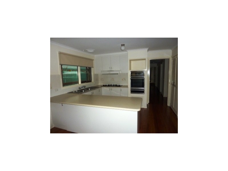24 Robjant street, Hampton Park VIC 3976