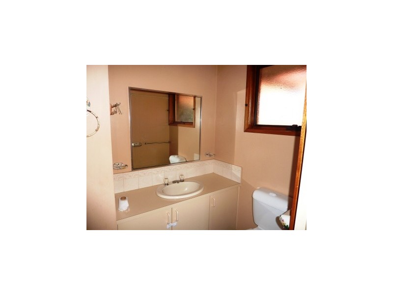 113 Warana Drive, Hampton Park VIC 3976