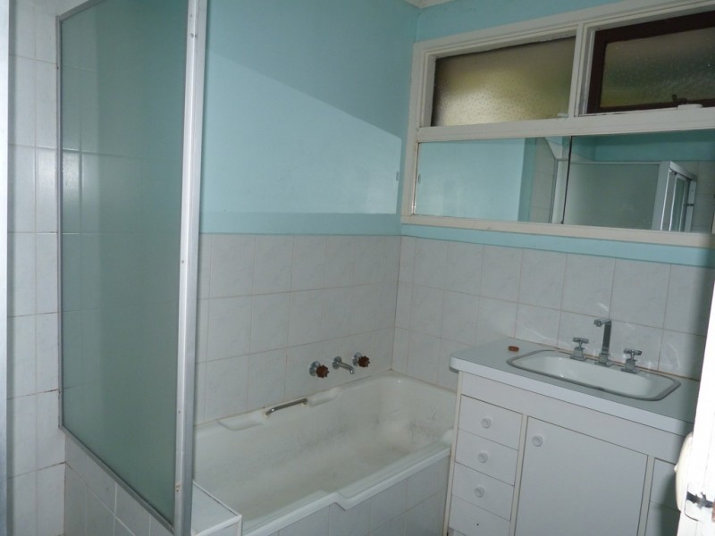 182 Princes Highway, Hallam VIC 3803