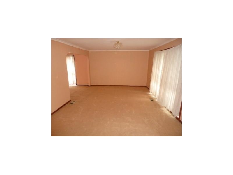 8 Schuler Court, Narre Warren VIC 3805