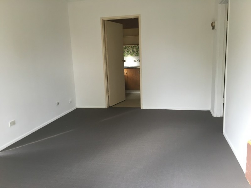 1/8 LATIMER, Noble Park VIC 3174