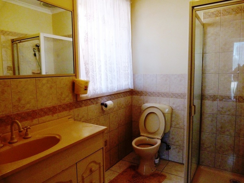 11 Mulguthrie Court, Hallam VIC 3803