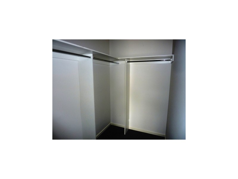 2/39 Glenburn Drive, Hallam VIC 3803