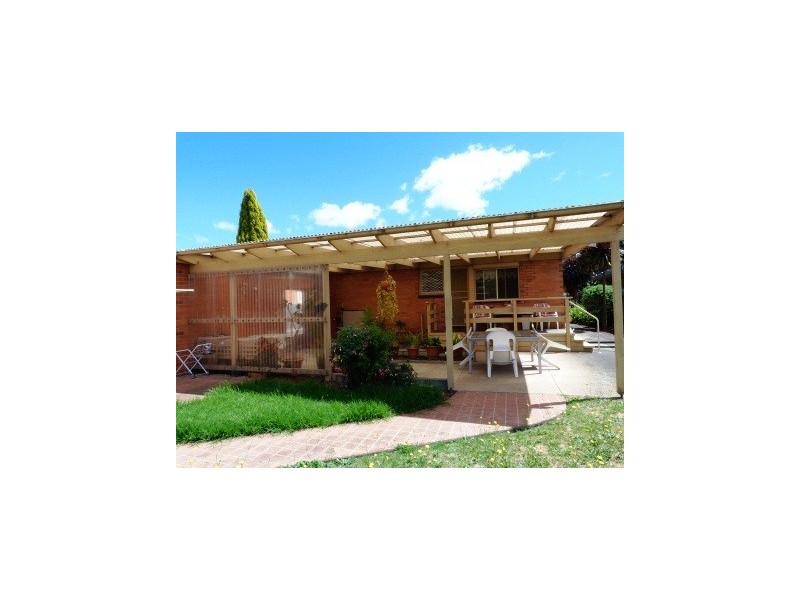 11 Regal Avenue, Hallam VIC 3803