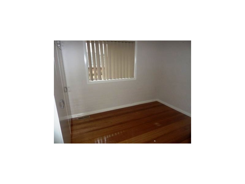 1/9 Allison Avenue, Eumemmerring VIC 3177