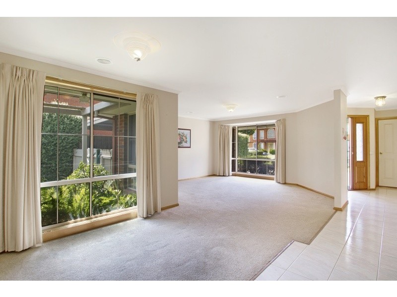 9 Mulguthrie Court, Hallam VIC 3803