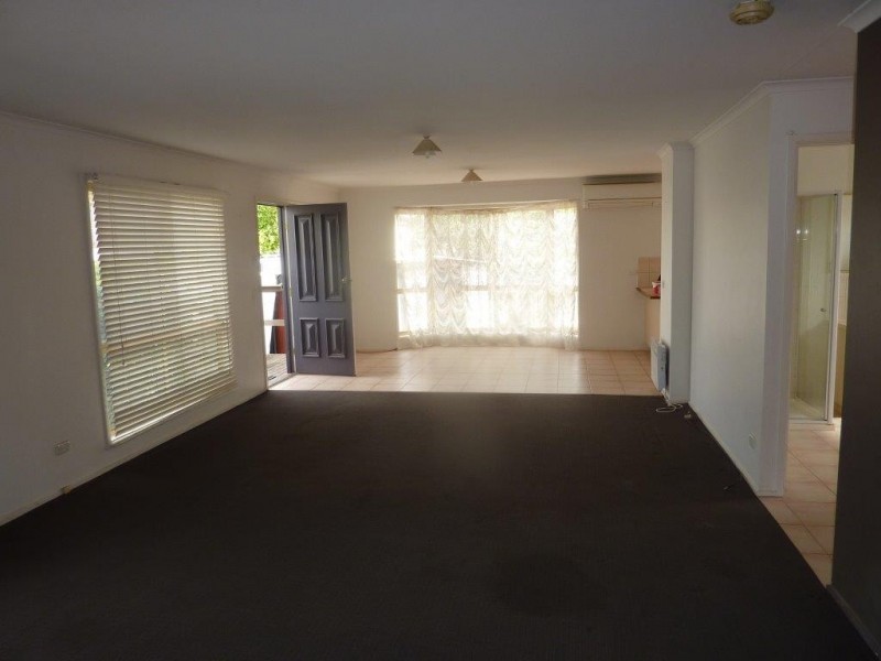 1A RAIN COURT, Doveton VIC 3177