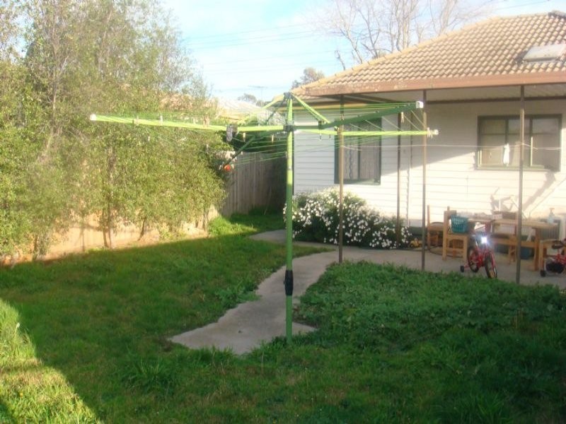 99 FORDHOLM, Hampton Park VIC 3976