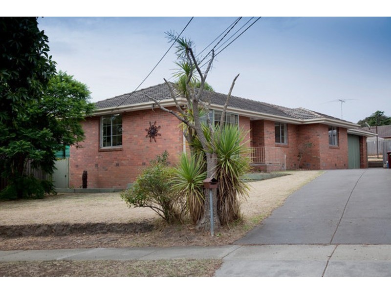 23 Allison Avenue, Eumemmerring VIC 3177