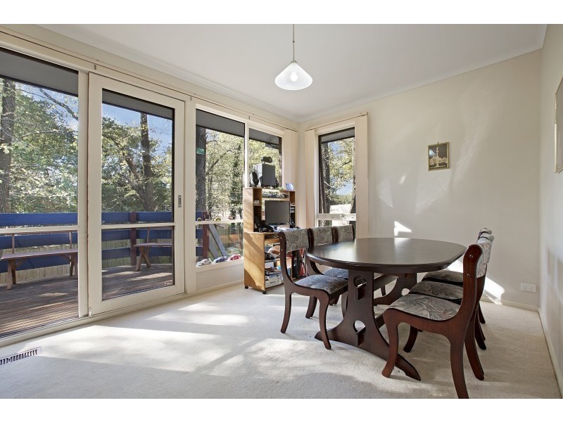 2/15 UTAH ROAD, Glen Waverley VIC 3150